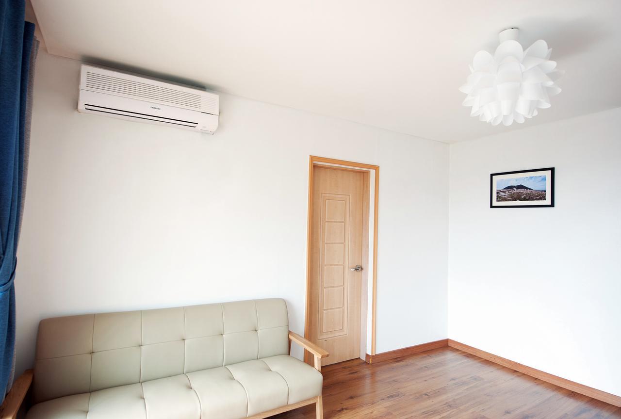 Jeju Sullem Pension Экстерьер фото